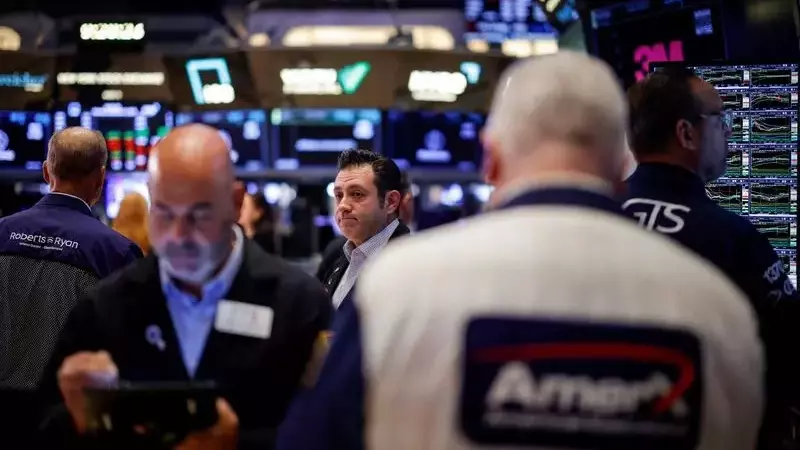 Futures kick off Fed meeting week on cautious note