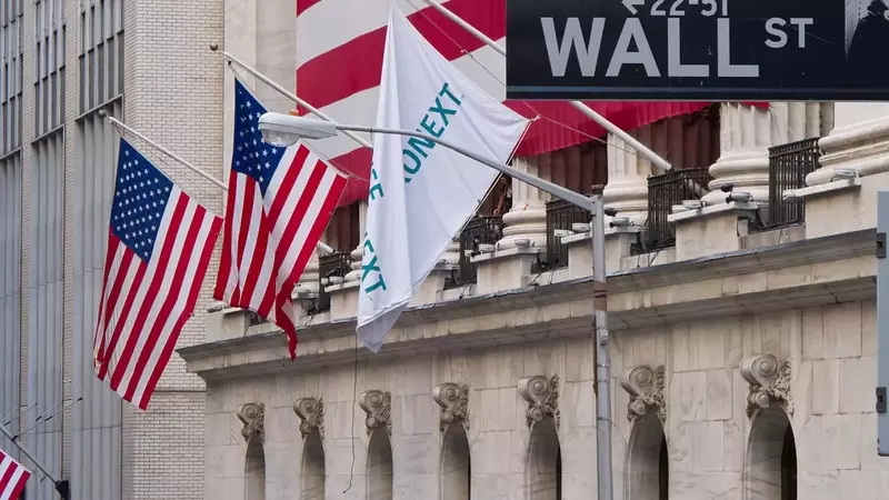 Dow Jones Futures Jump 400 Points, Nasdaq Futures Up 2% Day After Federal Reserve’s 50-Basis-Point Rate Cut