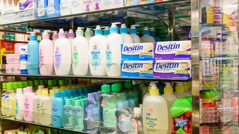 Is Johnson & Johnson (JNJ) the Best Future Stock For The Long-Term?