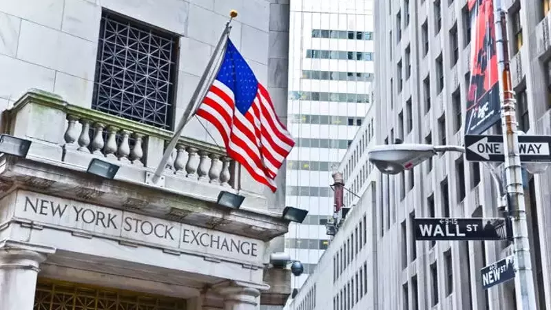 S&P500 and Nasdaq 100: Stock Futures Rise as Fed Rate Cut Fuels Optimism