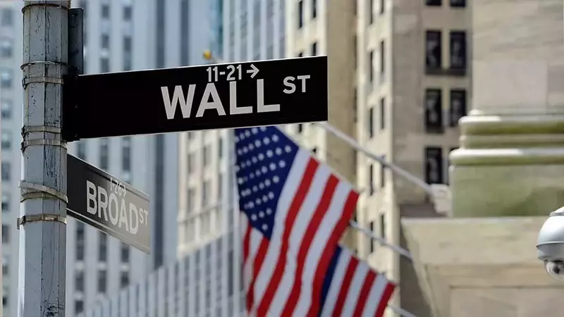 Futures: Tesla Races Higher, Eyes New Buy Point