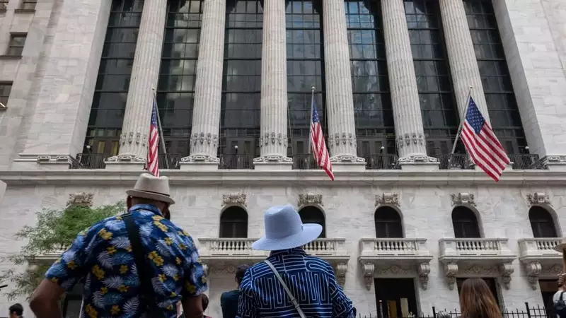 Stock Market Today: Dow futures jump back towards record high amid global rally
