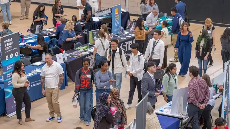 Helping Students Prepare for Their Futures at the Fall Job Fair