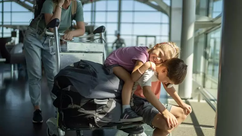 Family Adventures: Traveling with Toddlers Made Easier