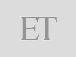 Indian Rupee Faces Continued Pressure Amid Central Bank's Reserve Management