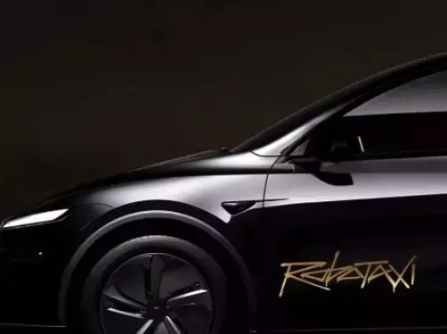 Tesla Seeks Arizona Approval for Robotaxi Operations