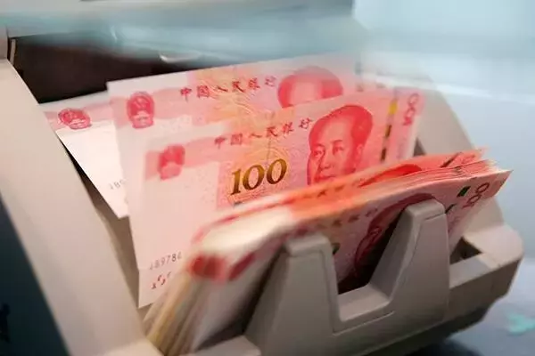 China's Trade Surges: Exports Accelerate in June 2025