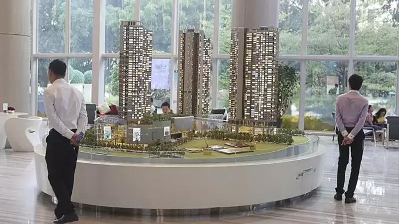 China's Property Market Continues to Contract in June