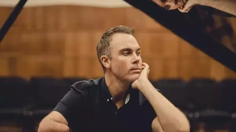 One Hand, Limitless Sound: Nicholas McCarthy's Journey to the Proms Stage
