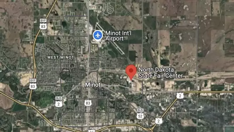 Near Miss: Commercial Airliner and B-52 Bomber's Close Encounter Over North Dakota