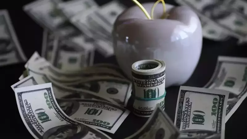 Goldman Sachs Foresees Strong Apple Earnings Beat