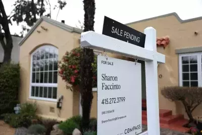 Divergence in Housing Market: High Prices Amidst Slowing Sales
