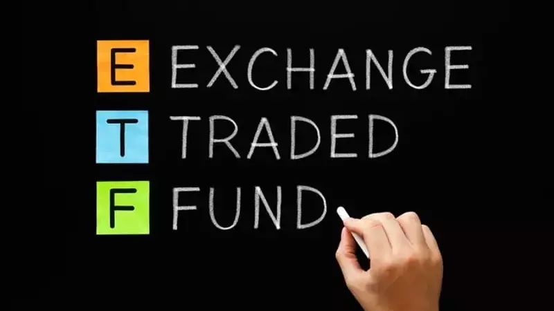 Unlocking AI's Potential: A Deep Dive into Vanguard's Flagship Technology ETF