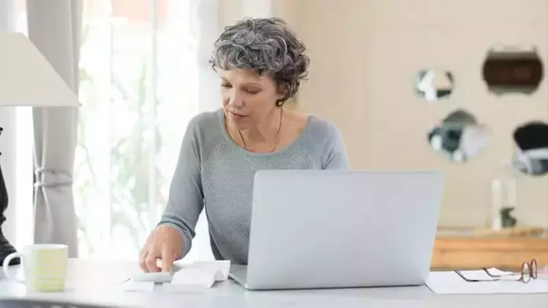 Social Security's COLA: A Modest Increase Anticipated for 2026
