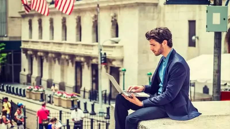 Unlocking Bitcoin Exposure: A Guide to Smart Investment with ETFs