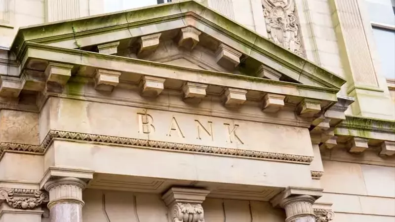 Bank of America's Strategic Ascent in Consumer Investments