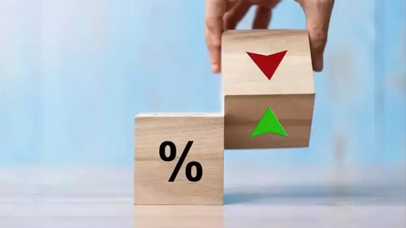 Fed Rate Cut: Three Stocks Poised for Gains