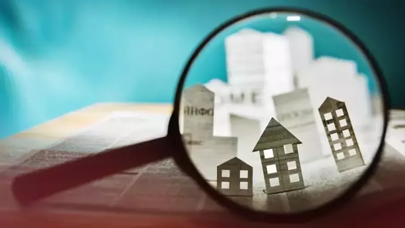 Realty Income: An Undervalued Opportunity in a Pricey Market