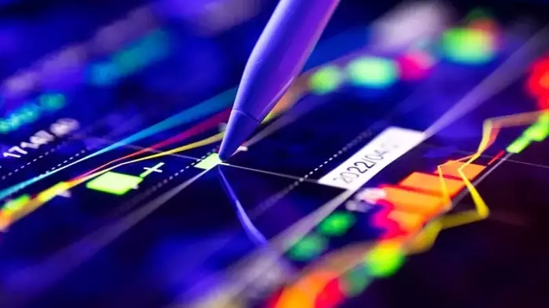 Leading Tech Stocks Eyeing Strong Performance in Late 2025