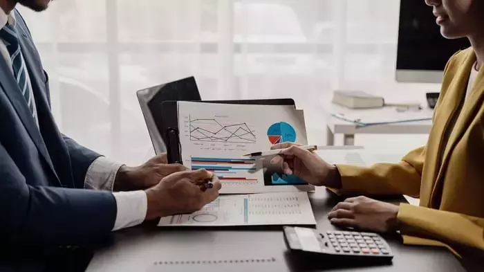 The Trade Desk: Navigating Competitive Headwinds and Valuation Concerns