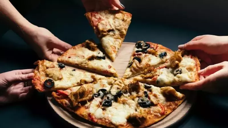 Domino's Recipe for Success: Franchise Growth and Shareholder Returns