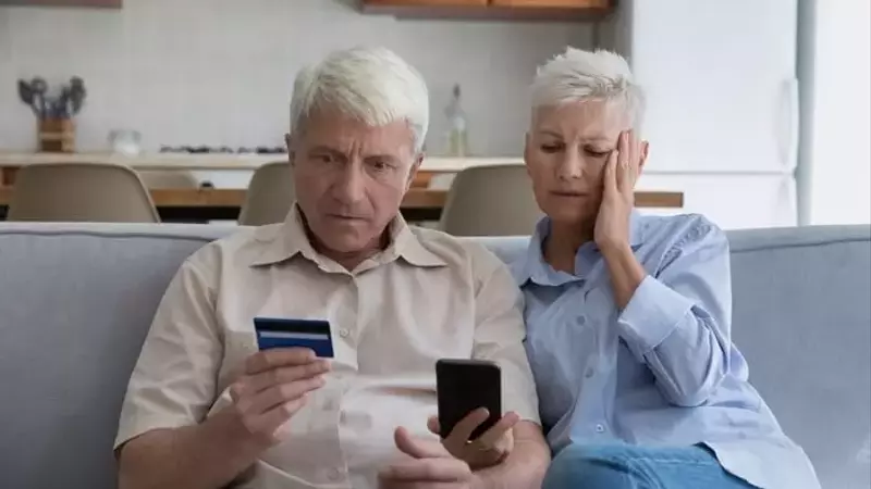 Navigating Retirement: Avoiding Common Financial Pitfalls