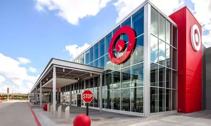 Analyzing Target's Dividend Appeal Amidst Turnaround Challenges
