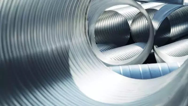 Wells Fargo Initiates Coverage on Century Aluminum, Projecting Strong Growth