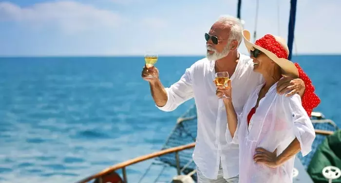 Carnival Corporation Soars: Record Revenue and Profit Signal Strong Rebound