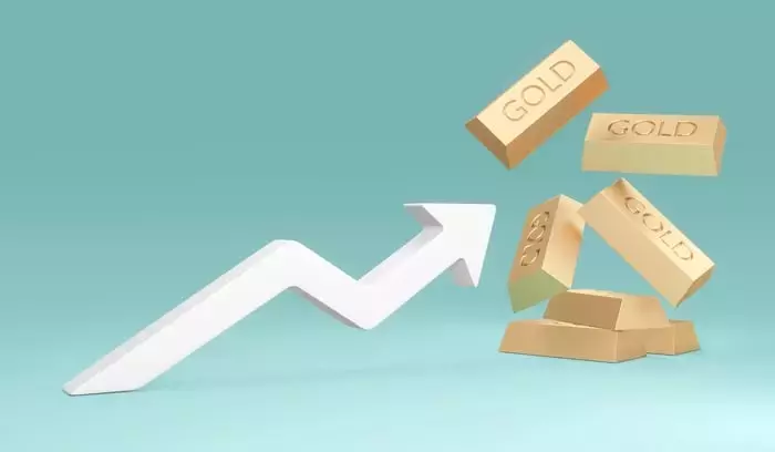 Gold's Remarkable Ascent: Outperforming the S&P 500 and Investment Opportunities