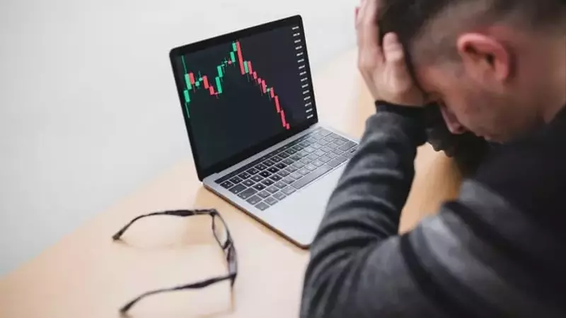 Strategic Investment: Navigating the ETF Landscape for Long-Term Growth