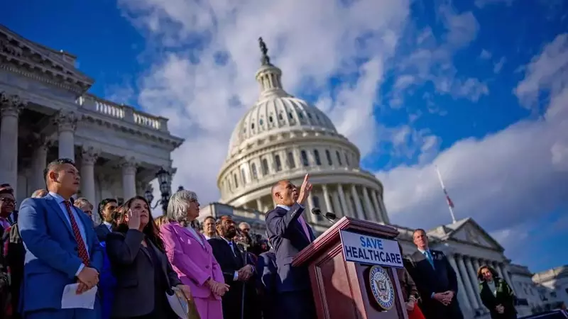 Democrats' Congressional Advantage: A Deep Dive into Recent Poll Findings