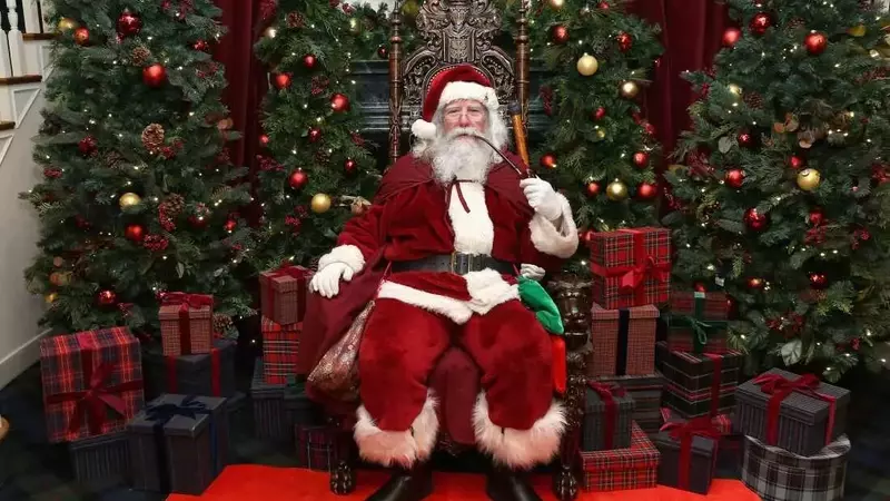 Can Santa Claus Predict Economic Recessions?