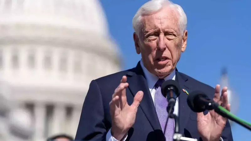 Steny Hoyer Announces Retirement from Congress