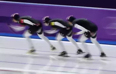 Innovative 'Bump Drafting' Technique Propels U.S. Speed Skaters in Team Pursuit