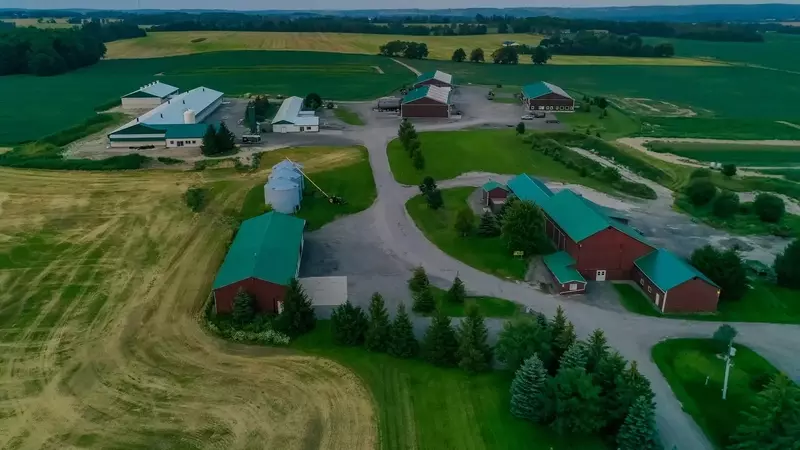 Gladstone Land's Preferred Shares: A Stable Income Opportunity with Growth Potential