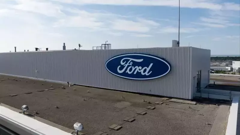 Ford's Q1 Earnings: Revenue Growth and EV Challenges