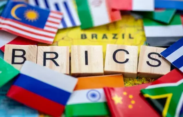 Emerging Market Bond ETF: Analyzing HYEM's Performance and Future Prospects