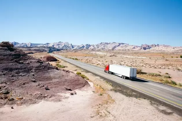 Werner Enterprises Navigates Fluctuating Logistics Landscape