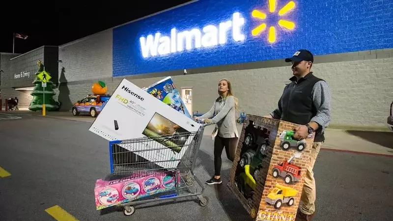 Walmart's Enduring Strength: A Reliable Retailer for Long-Term Investors