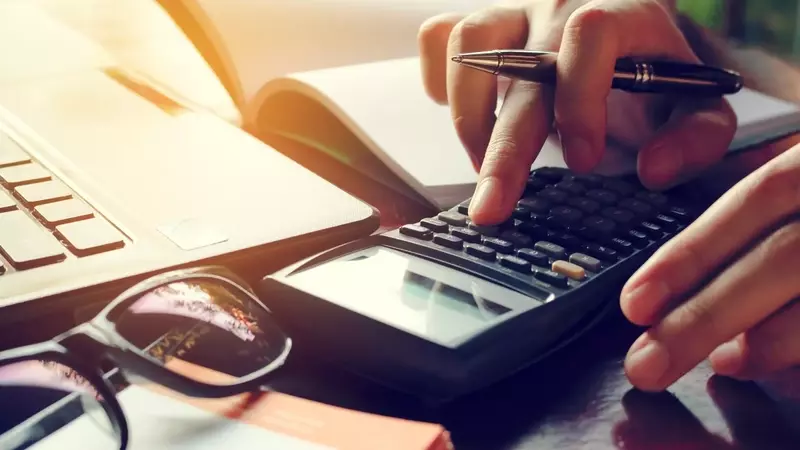 Rising Consumer Credit Delinquencies: A Look at Financial Stability Risks