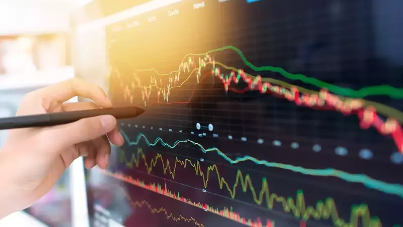 Understanding the "Crack-Up Boom" Economic Phenomenon