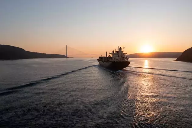 Navigating the Volatile Seas: Oil Markets Amidst Geopolitical Tensions
