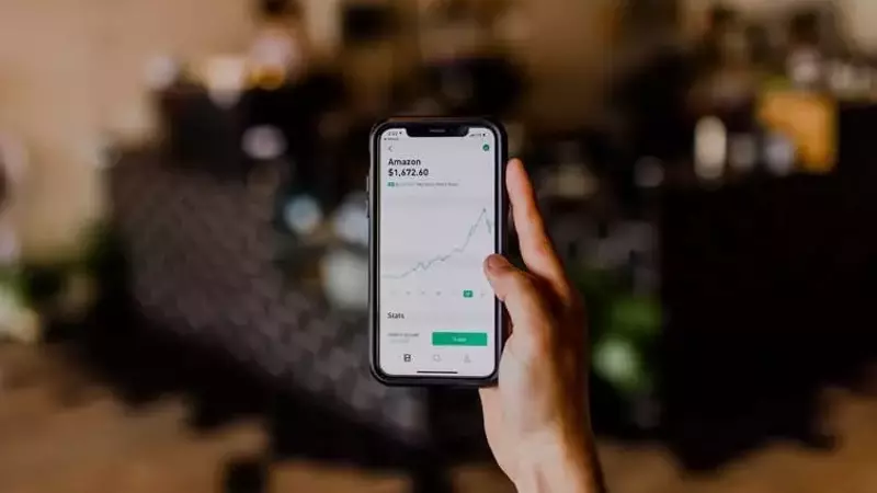 Jim Cramer Recommends Investing in Viking Holdings (VIK)