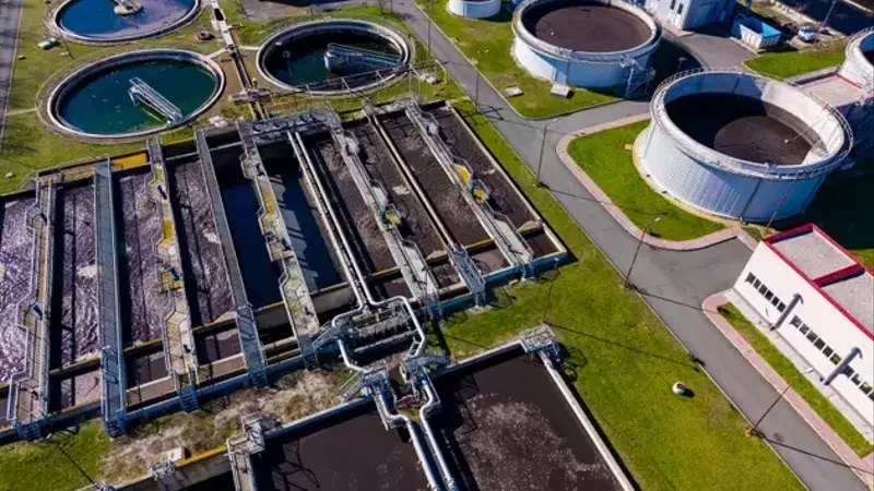 California Water Service: Expansion, Dividends, and Challenges