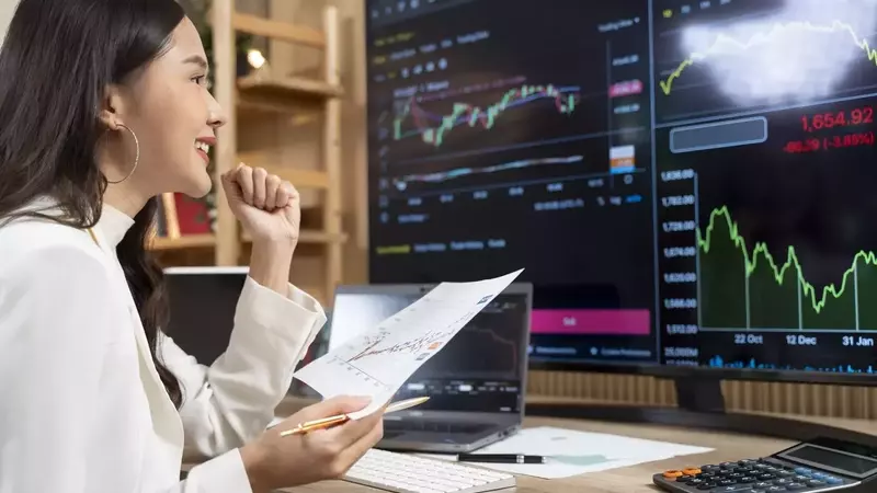 Understanding Statistical Arbitrage: Strategies and Risks