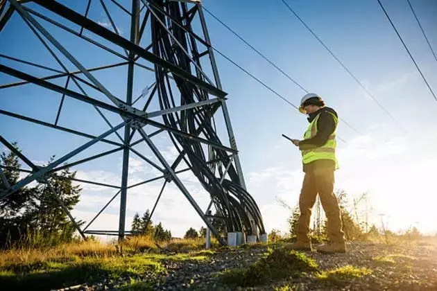 American Electric Power: Balanced Prospects and Current Valuation