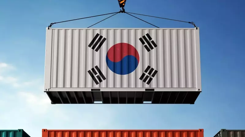 South Korean Equities: High Concentration in Tech Poses Significant Risk