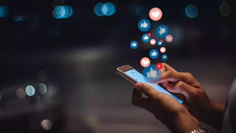 Snapchat's Investment Prospects: A Critical Evaluation