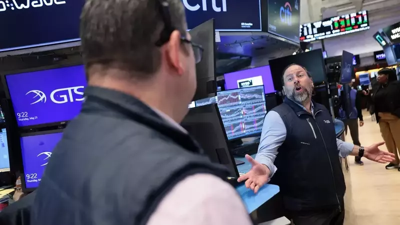 Global Markets Show Upward Momentum Amidst Geopolitical Tensions